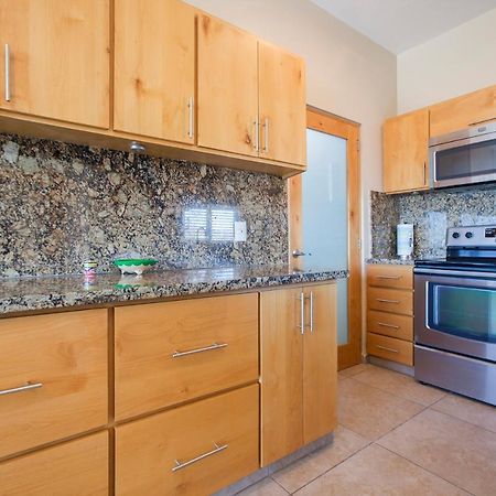 Condos By Malecon I Breathtaking Ocean View ラパス エクステリア 写真